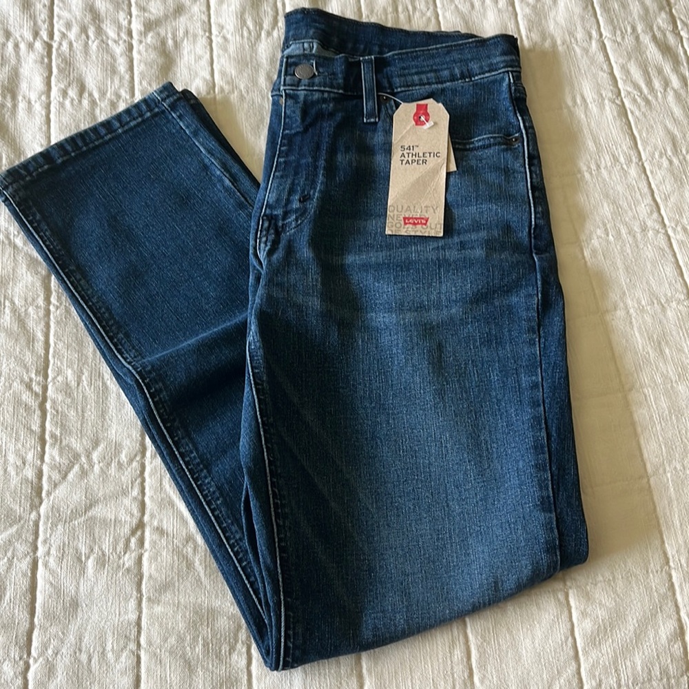 Levi 541 Athletic Taper Jeans